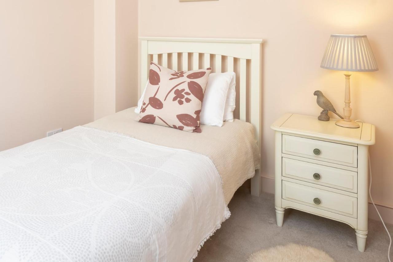 Villa Monmouth Street Bath Extérieur photo